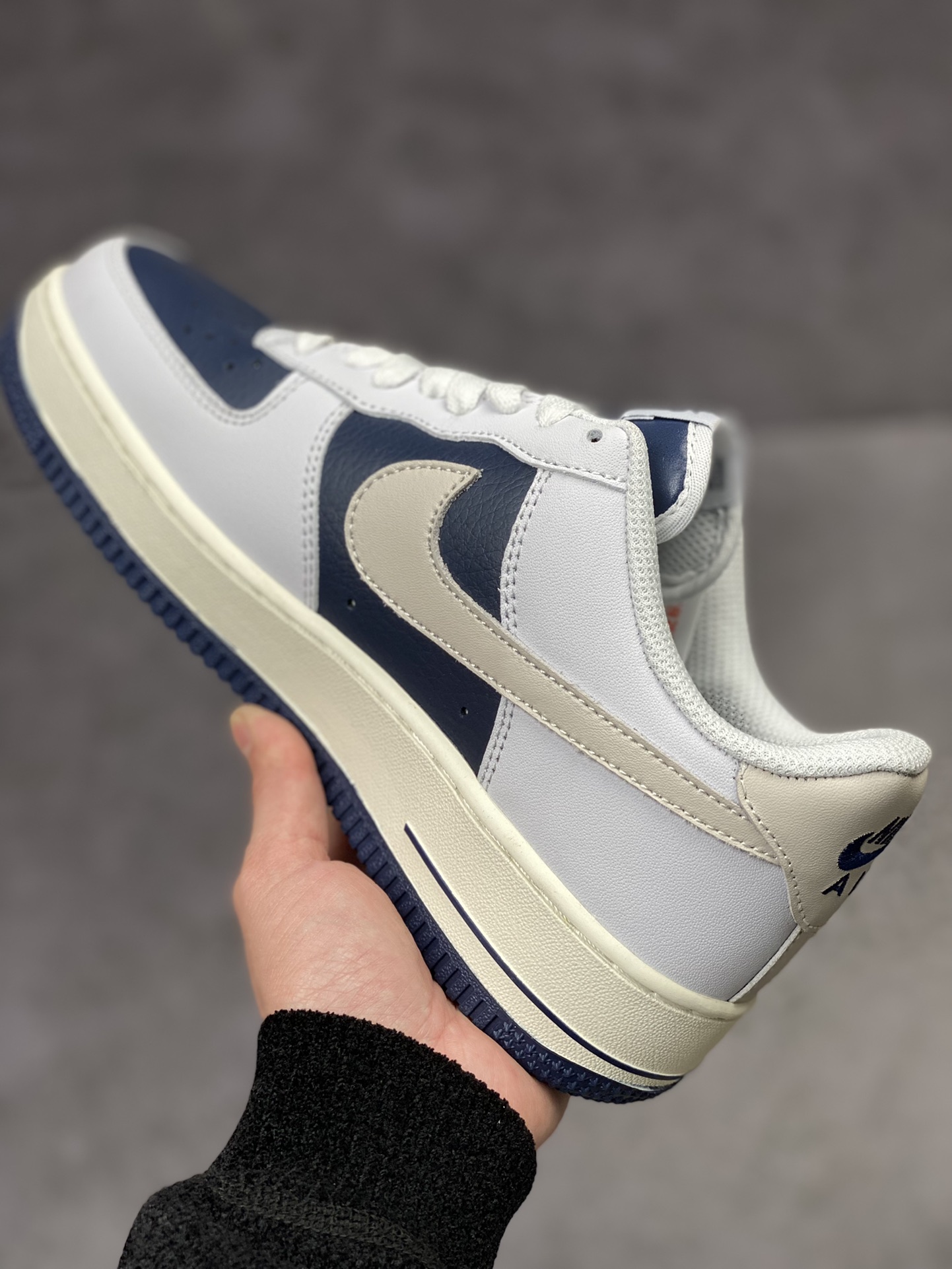 210 Nike Air Force 1 Low 07 米白蓝 DE0099-002