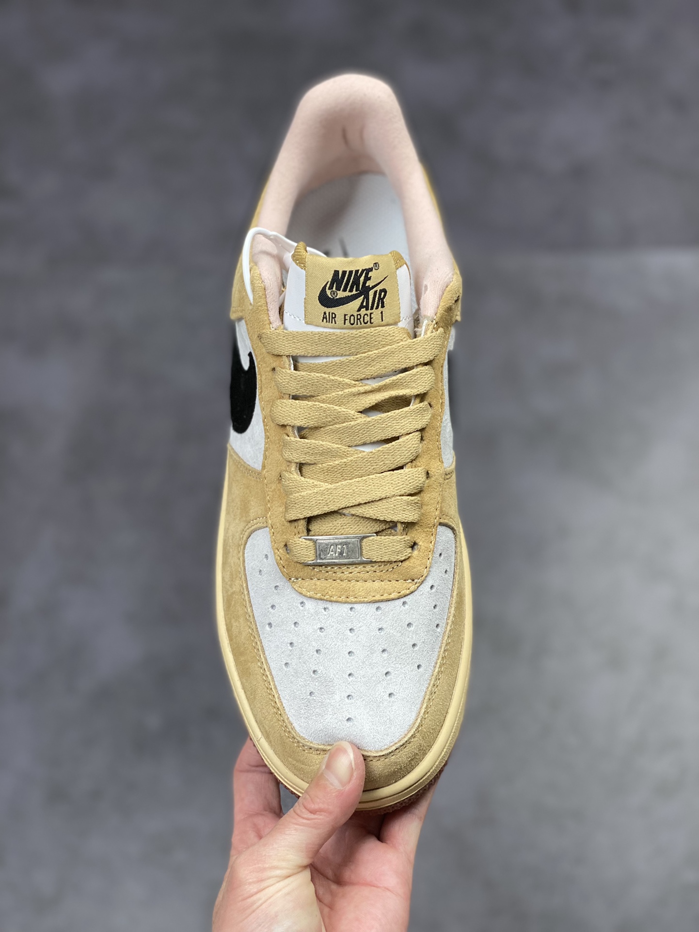 250 Nike Air Force 1 Low 07 麂皮麦黄 DE0099-004