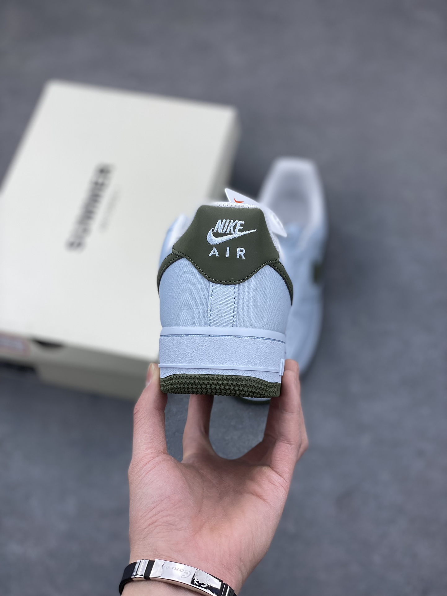 Nike Air Force 1 '07 Low Casual Sneakers - Moon Green Canvas 5 i1677612348 3894 3