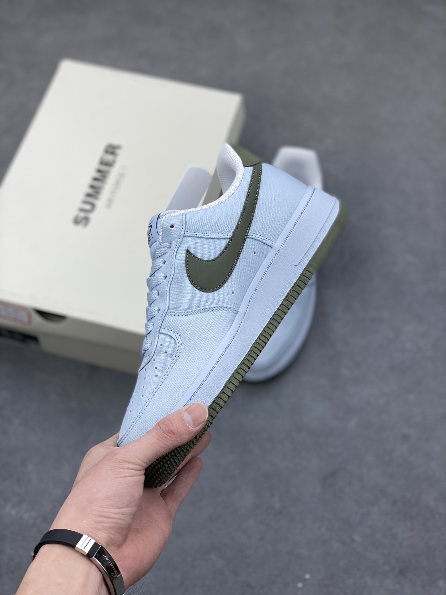 Nike Air Force 1 '07 Low Casual Sneakers - Moon Green Canvas 4 i1677612348 6488 2