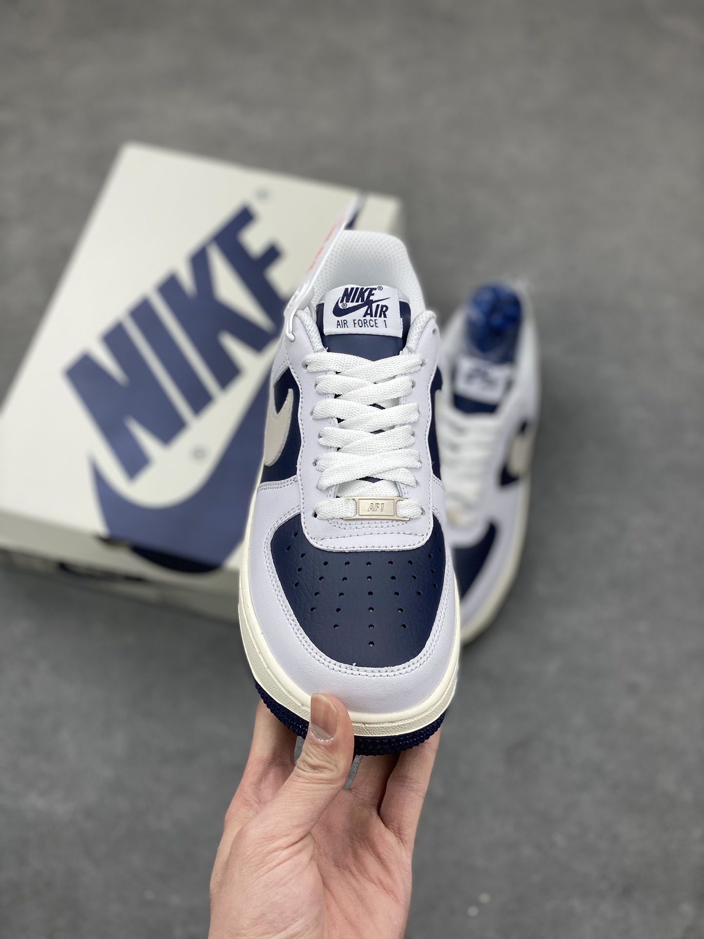 Nike Air Force 1 Low '07 'Cream Blue' Casual Sneakers 3 i1677612620 91 1