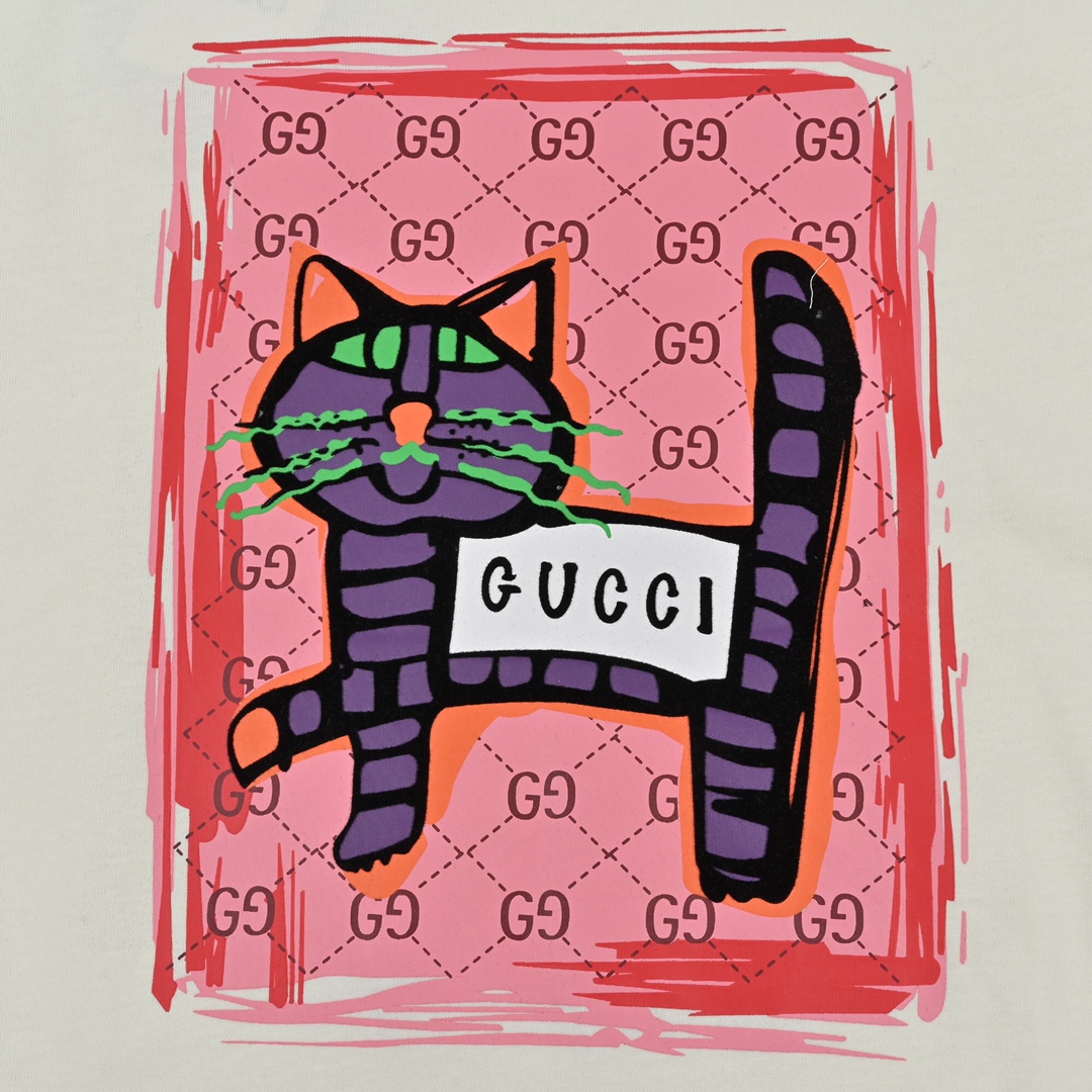 GUCCI23s小猫咪印花短袖 定织定染精梳紧密纯棉面料