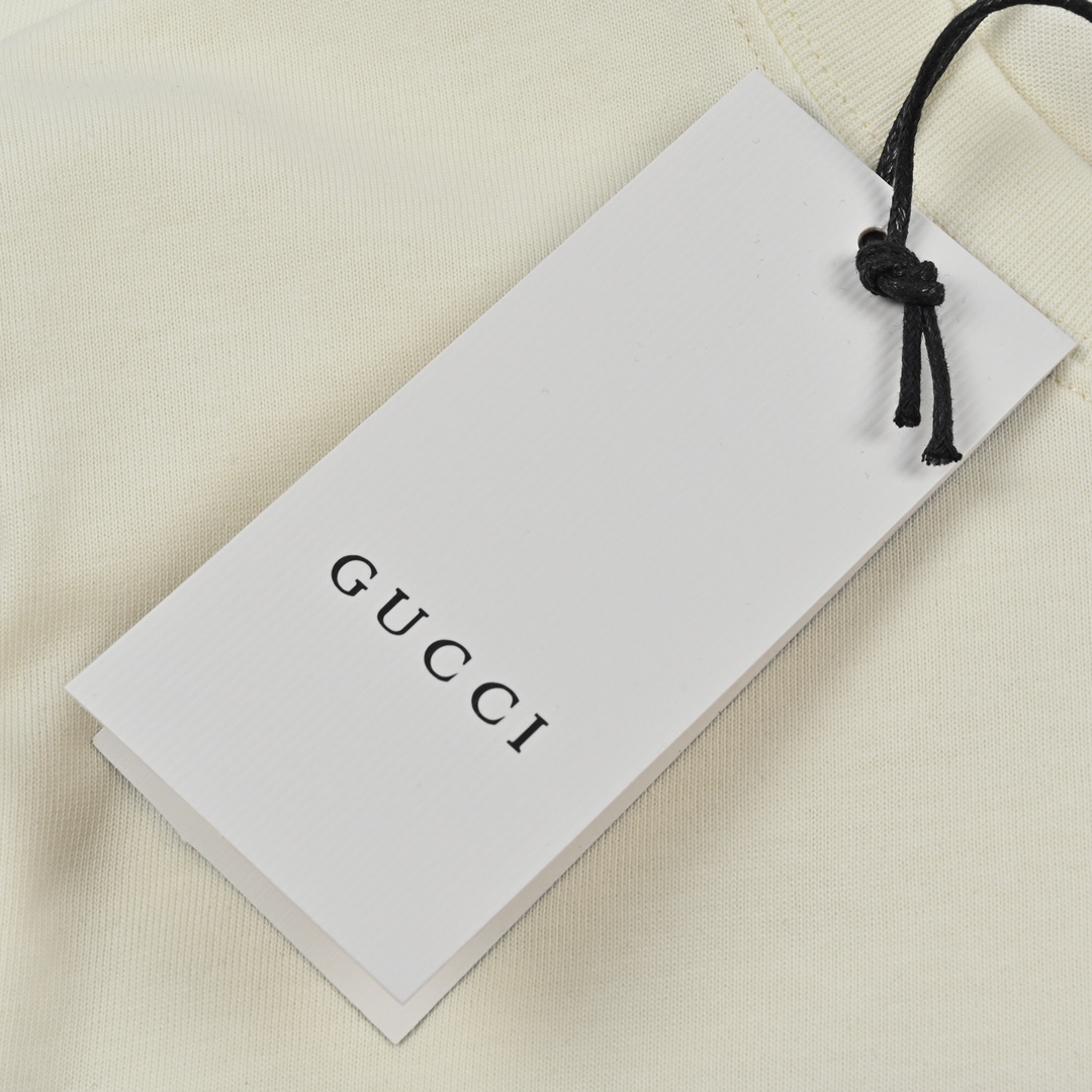 GUCCI23s小猫咪印花短袖 定织定染精梳紧密纯棉面料