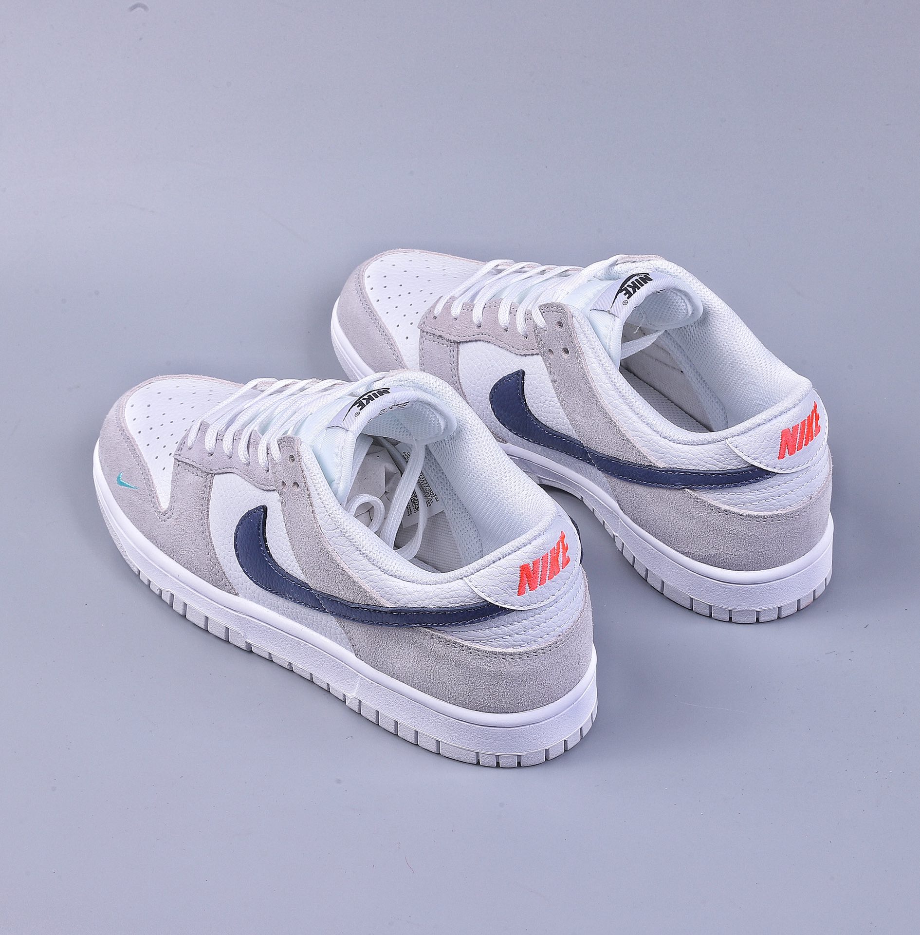 180 Nike SB Dunk Low 黑白蓝 SB低帮运动休闲板鞋 FJ4227-001