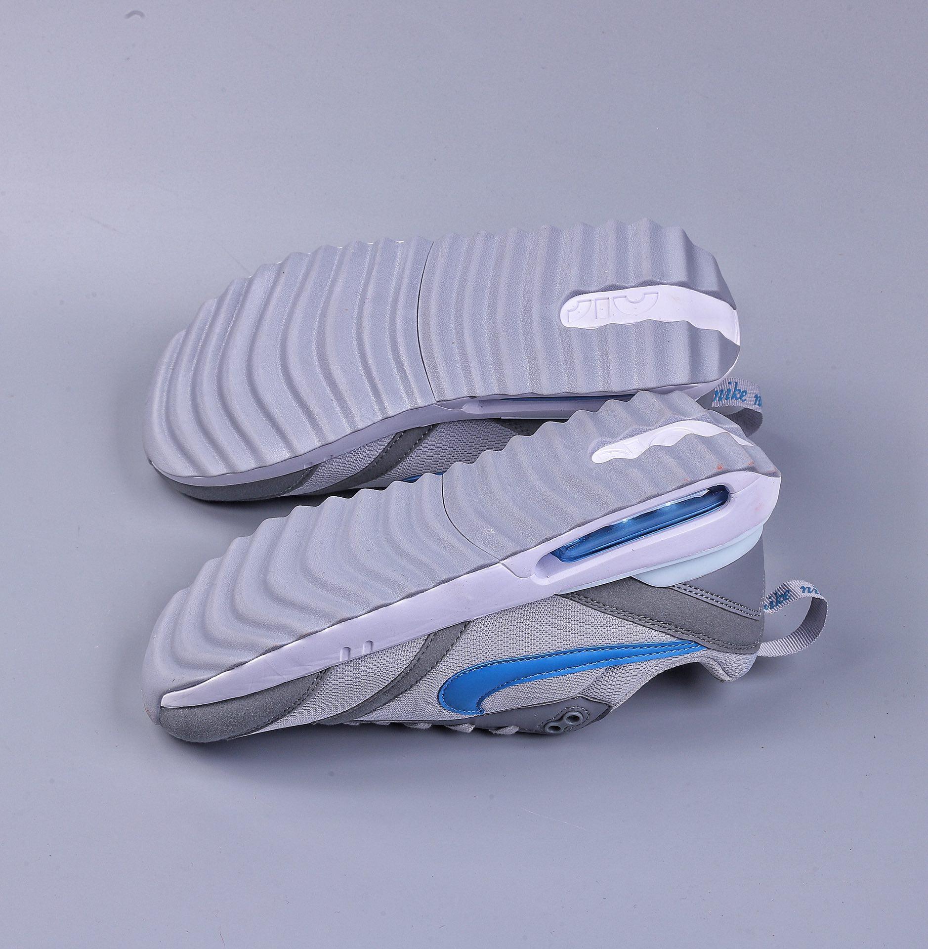 160 NIKE Air Max Dawn 黎明系列 低帮气垫百搭休闲运动慢跑鞋DQ3991-004