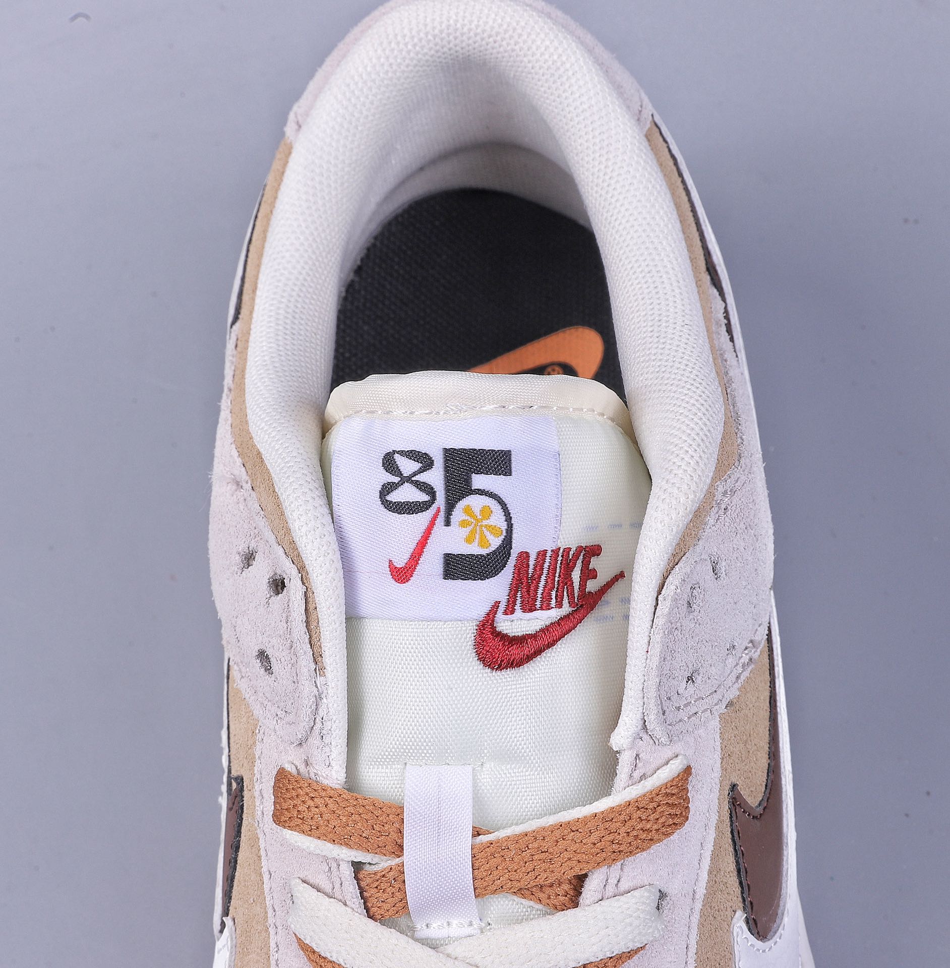 190 Nike Dunk Low SE 85 双钩复古休闲板鞋 兔年限定  DO9457-100
