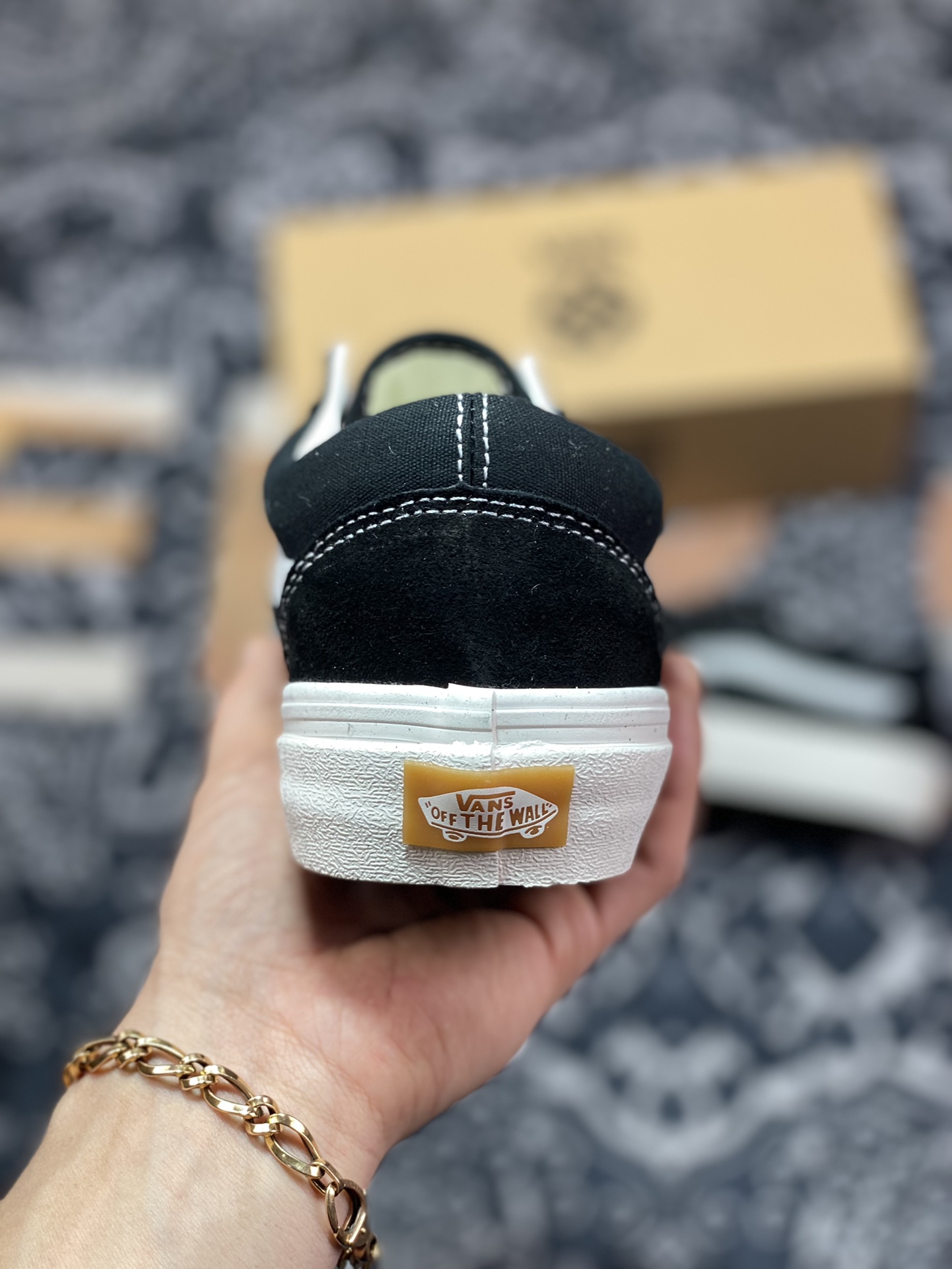 Vans Old SKool VR3 classic black and white Vans official simple casual canvas shoes VN0005UB1KP