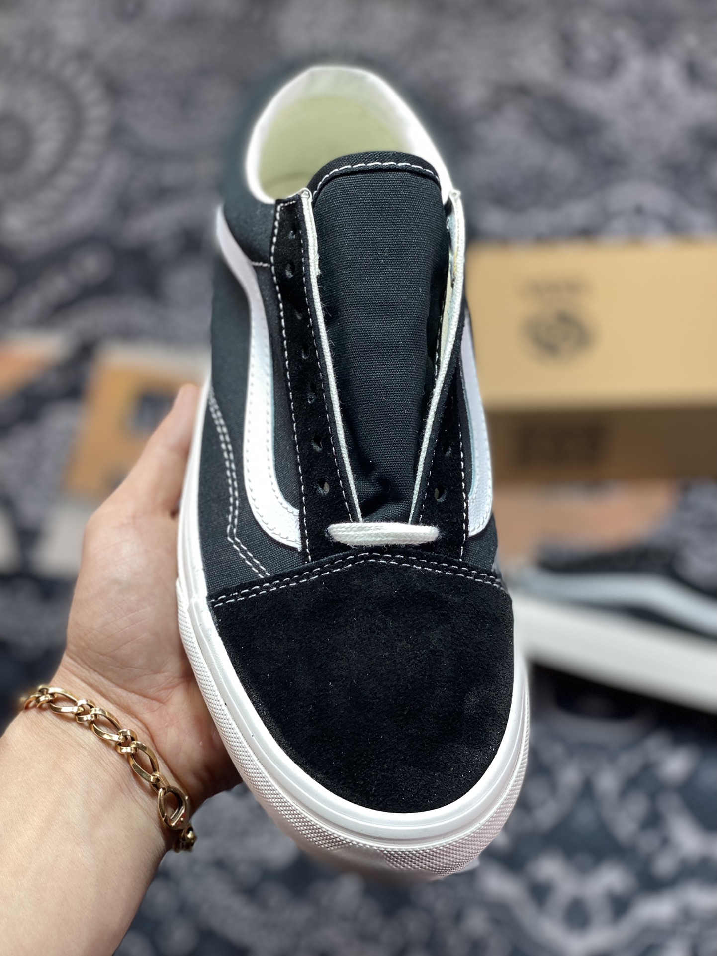 Vans Old SKool VR3 classic black and white Vans official simple casual canvas shoes VN0005UB1KP