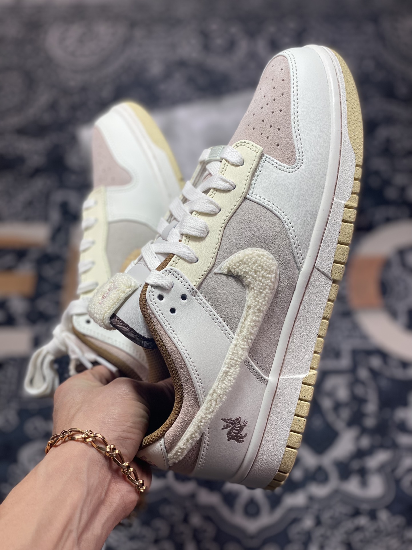 dunk扣篮系列低帮休闲运动滑板板鞋“浅棕米白穗兔”4203-211