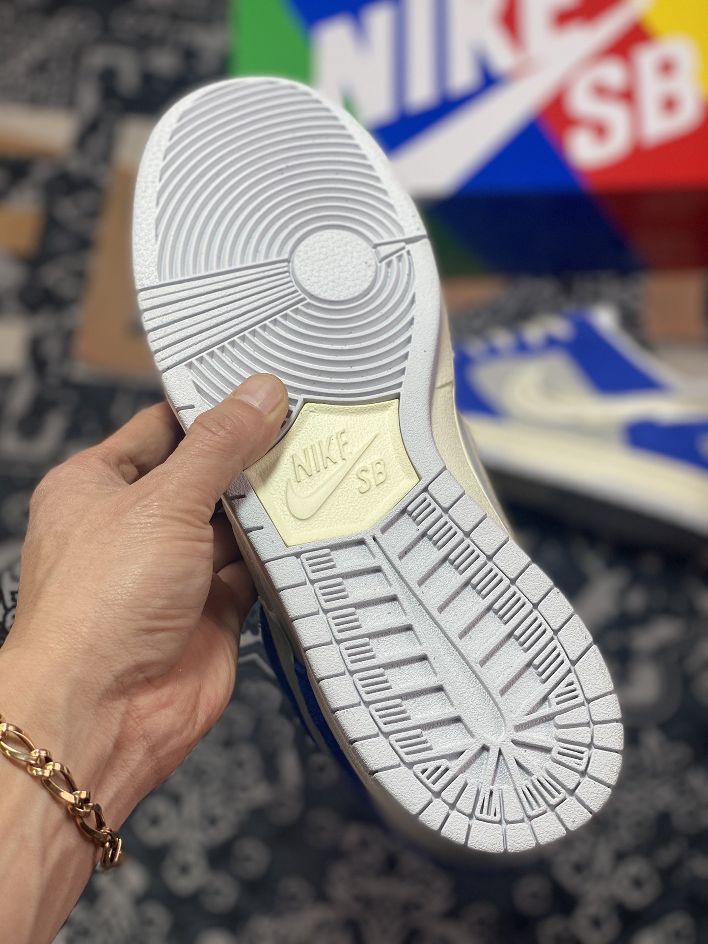 扣篮系列低帮休闲运动滑板板鞋“上海白兰花刺绣”5130-400