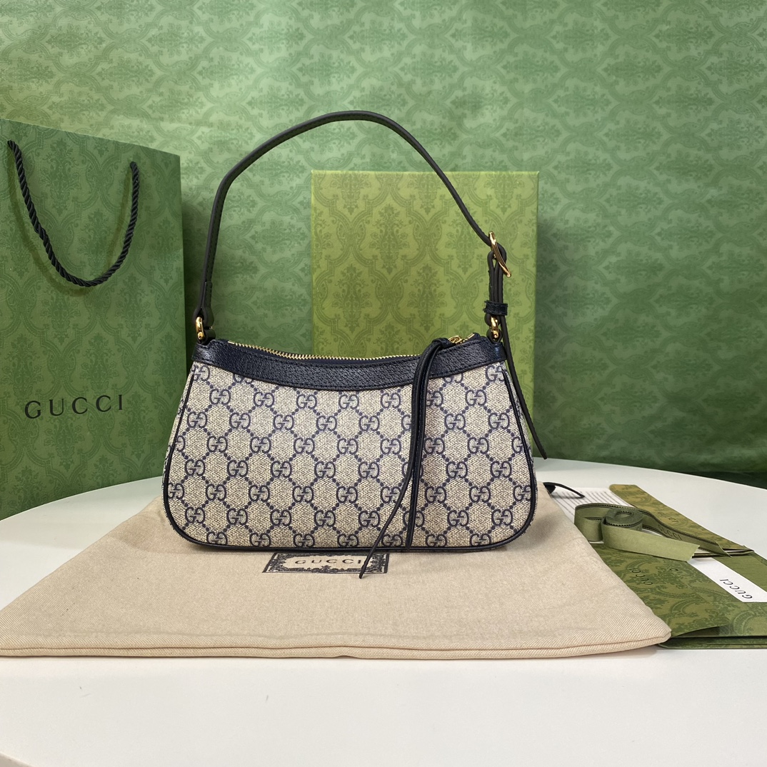 Gucci 735145 Beige Blue GG Supreme W25xH15xD6 5cm shoulder everyday