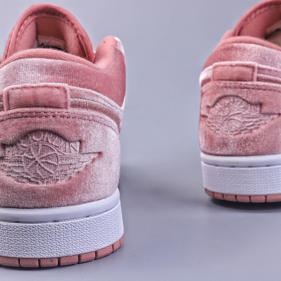 240 DT版Air Jordan AJ1 Low 低帮 粉丝绒 市售最强低帮 DQ8396-600