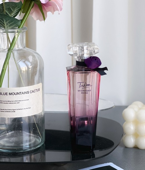 Lancome Trésor Midnight Rose Eau de Parfum - 75ml, Floral Fruity Fragrance 1 Lancome Trésor Midnight Rose Eau de Parfum - 75ml, Floral Fruity Fragrance