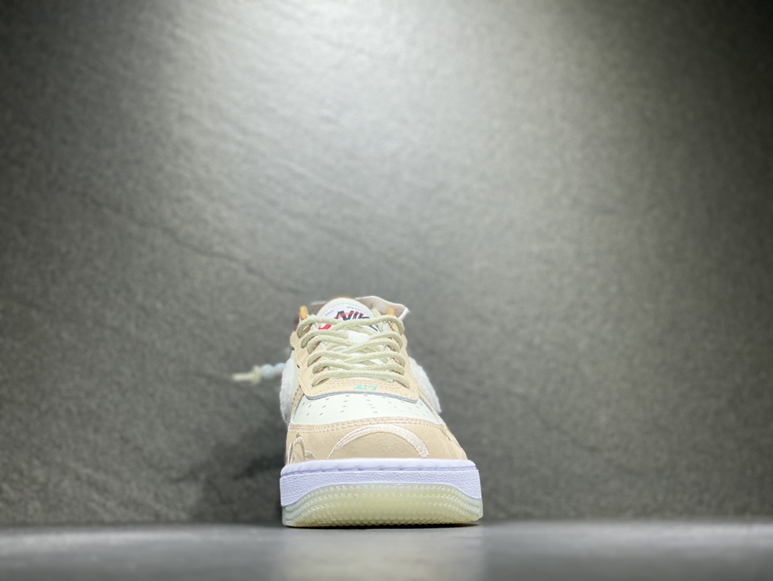 220 Nike Air Force 1 空军一号运动板鞋  FD4341-101
