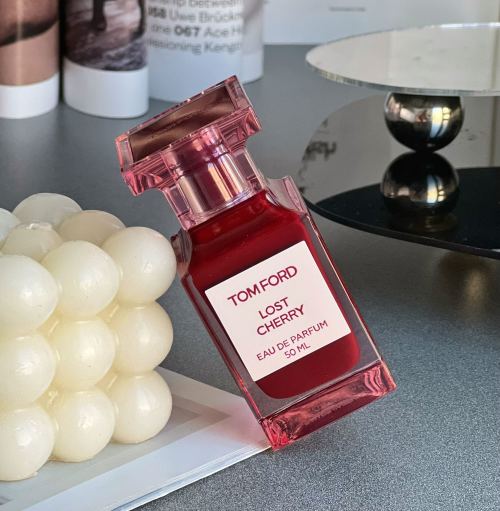 Tom Ford Lost Cherry Eau de Parfum - 50ml - Sweet & Sensual 1 Tom Ford Lost Cherry Eau de Parfum - 50ml - Sweet & Sensual