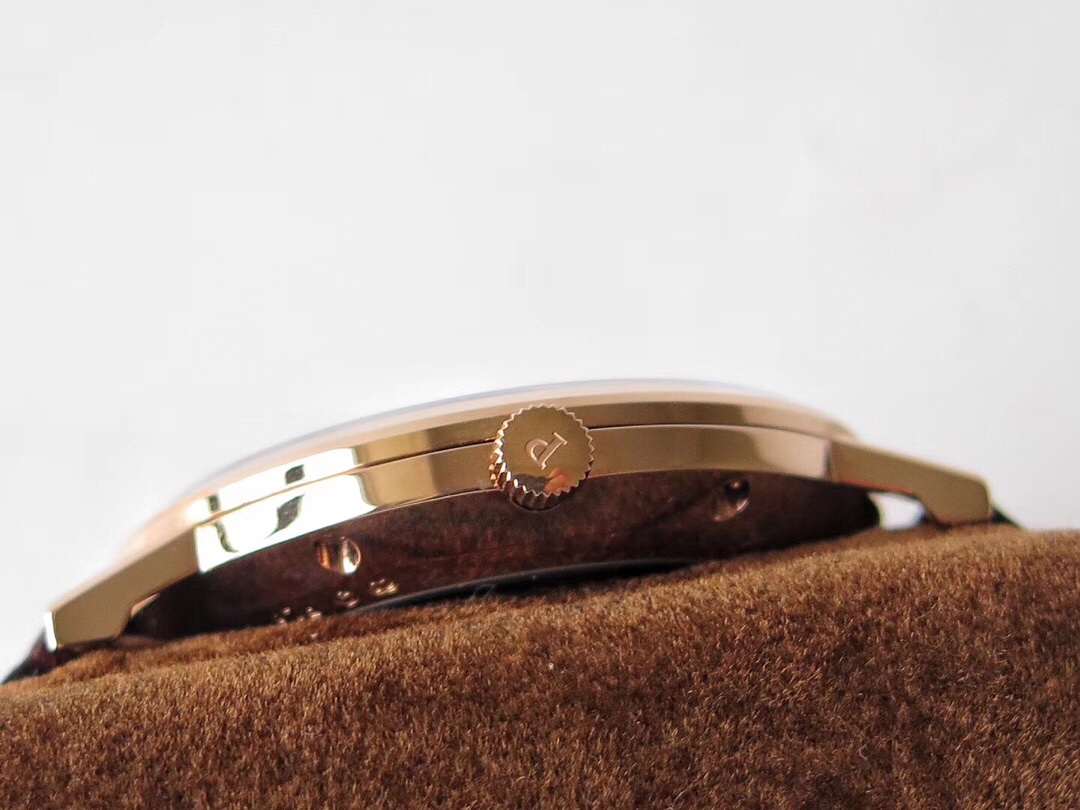 Piaget BJ 伯爵Altiplano系列 超薄升级版 壳套采用316精钢材质打磨 每个壳套全程CNC处理所有细节达到完美