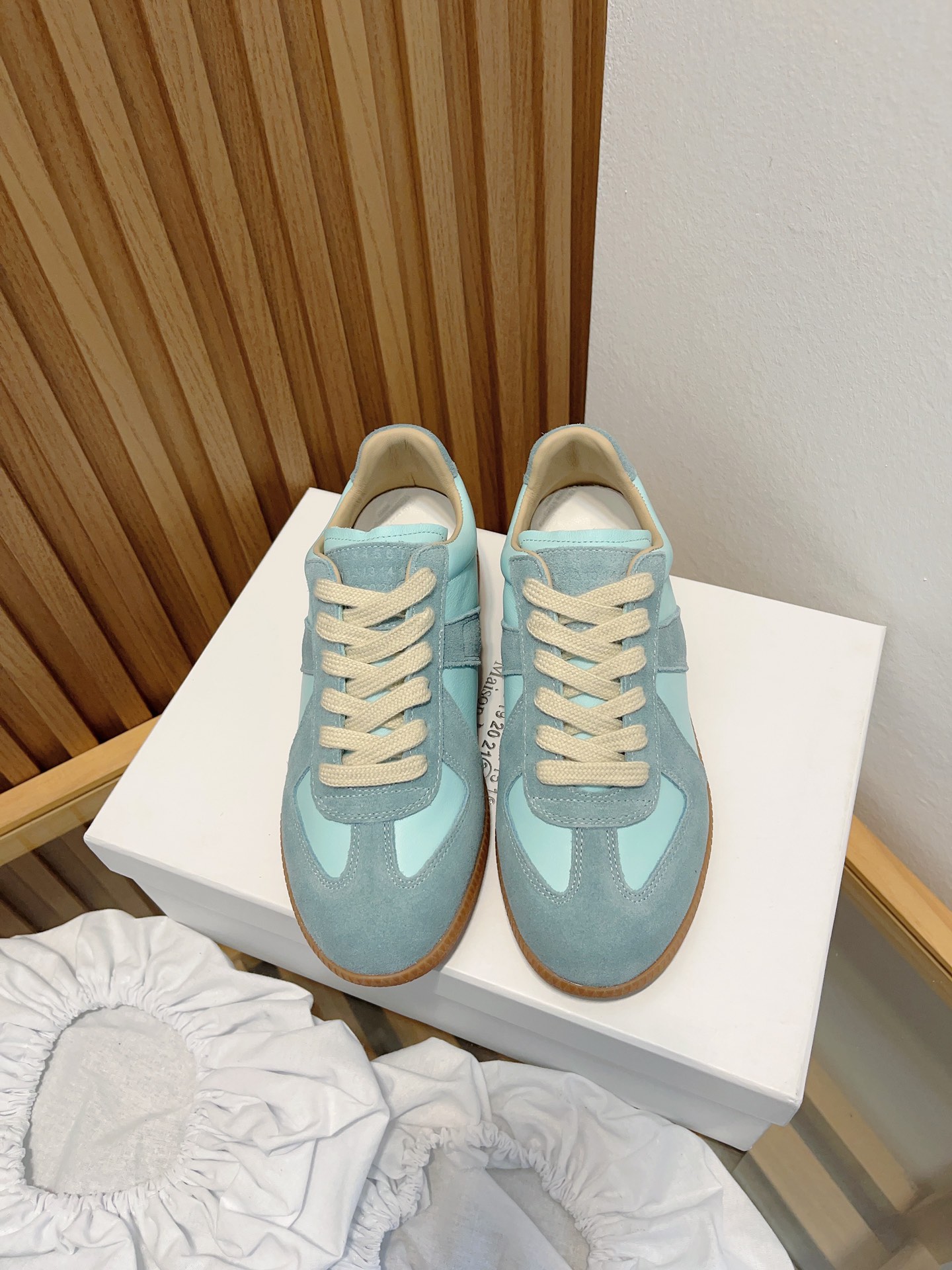 Designer Women Shoes