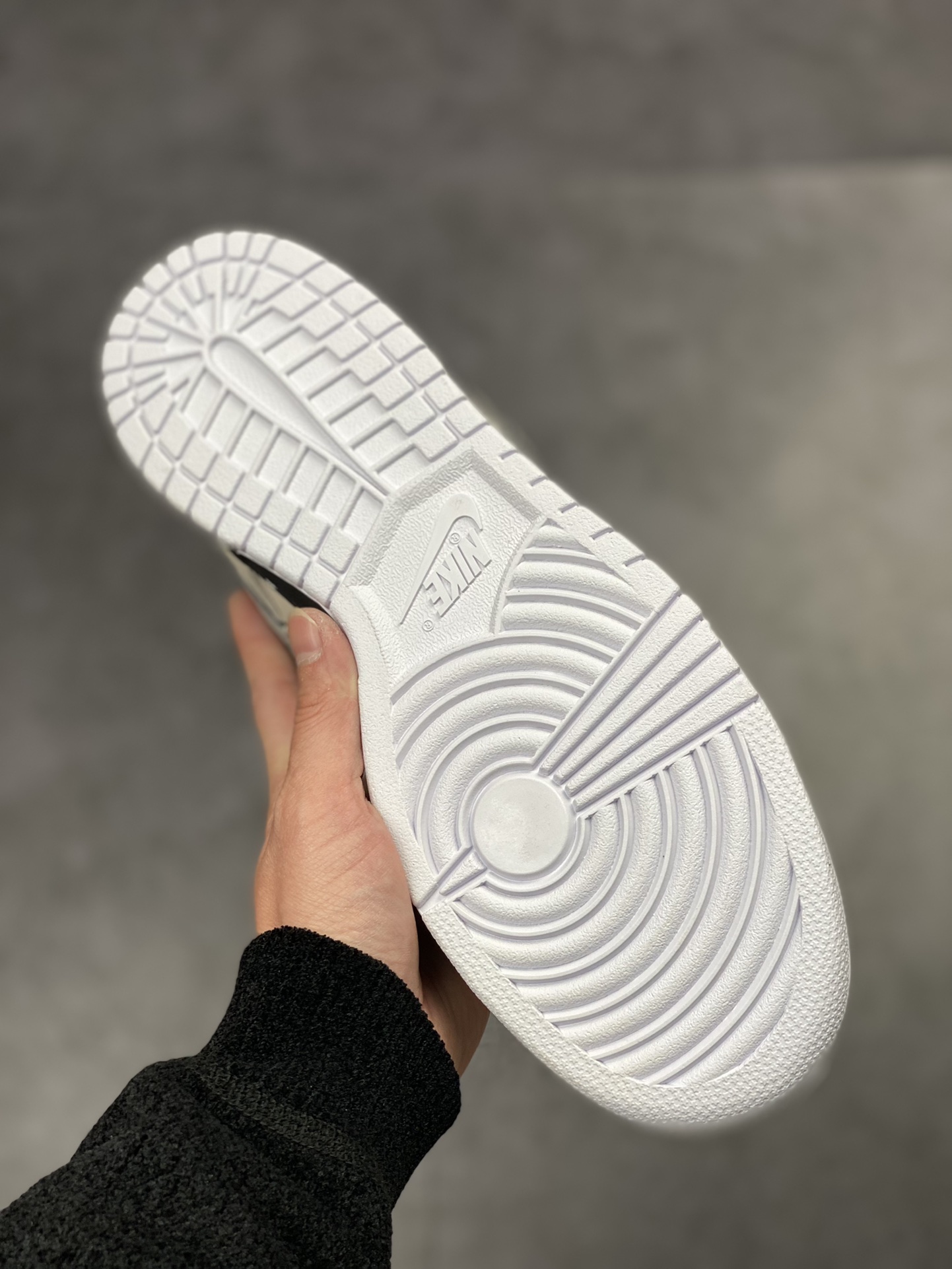 350 Nike SB Dunk Low 大友克洋 麂皮草绿灰LP3445-002