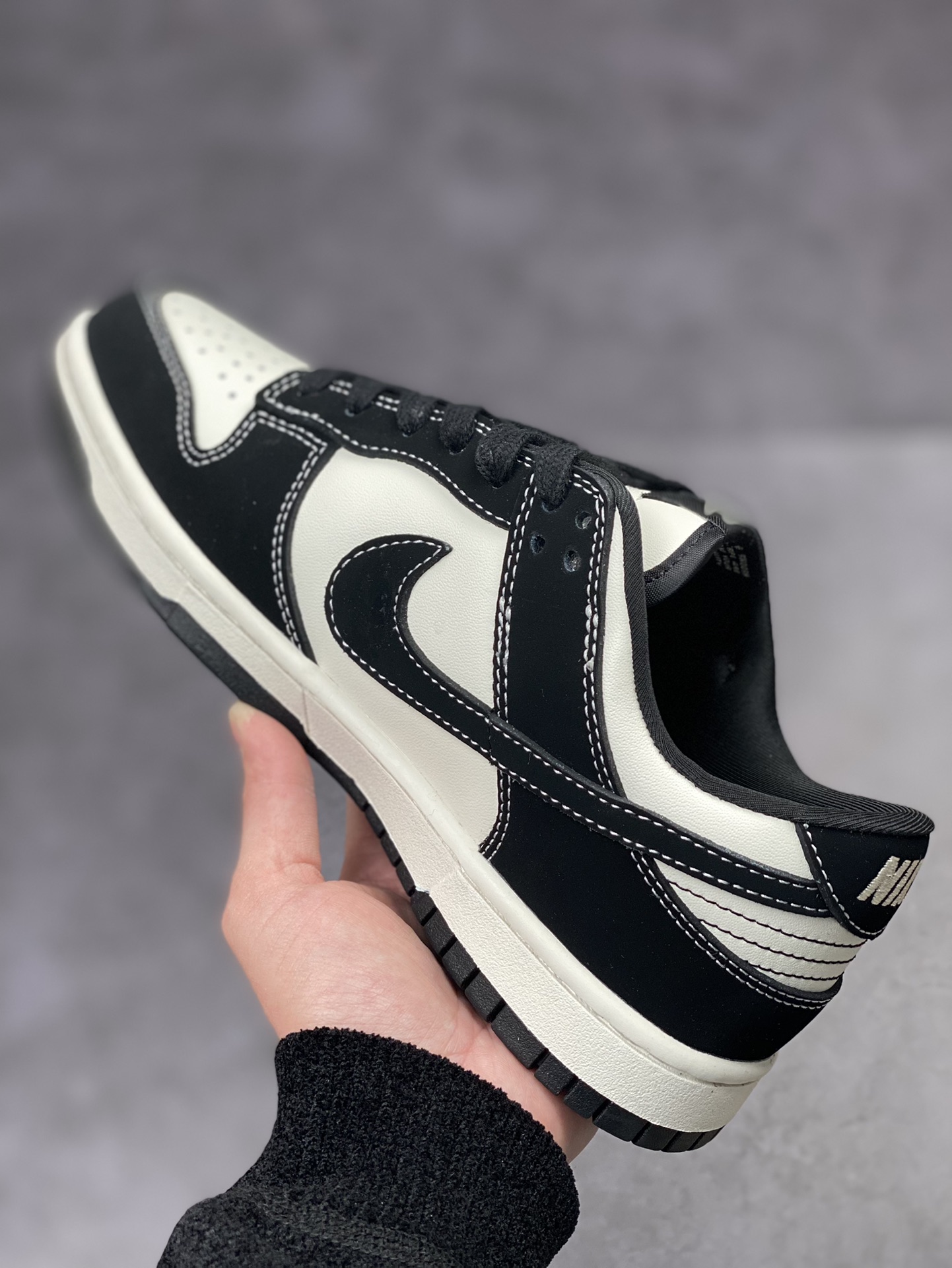 240 Nike SB Dunk Low 漫威联名 复刻蝙蝠侠 FC1688-300