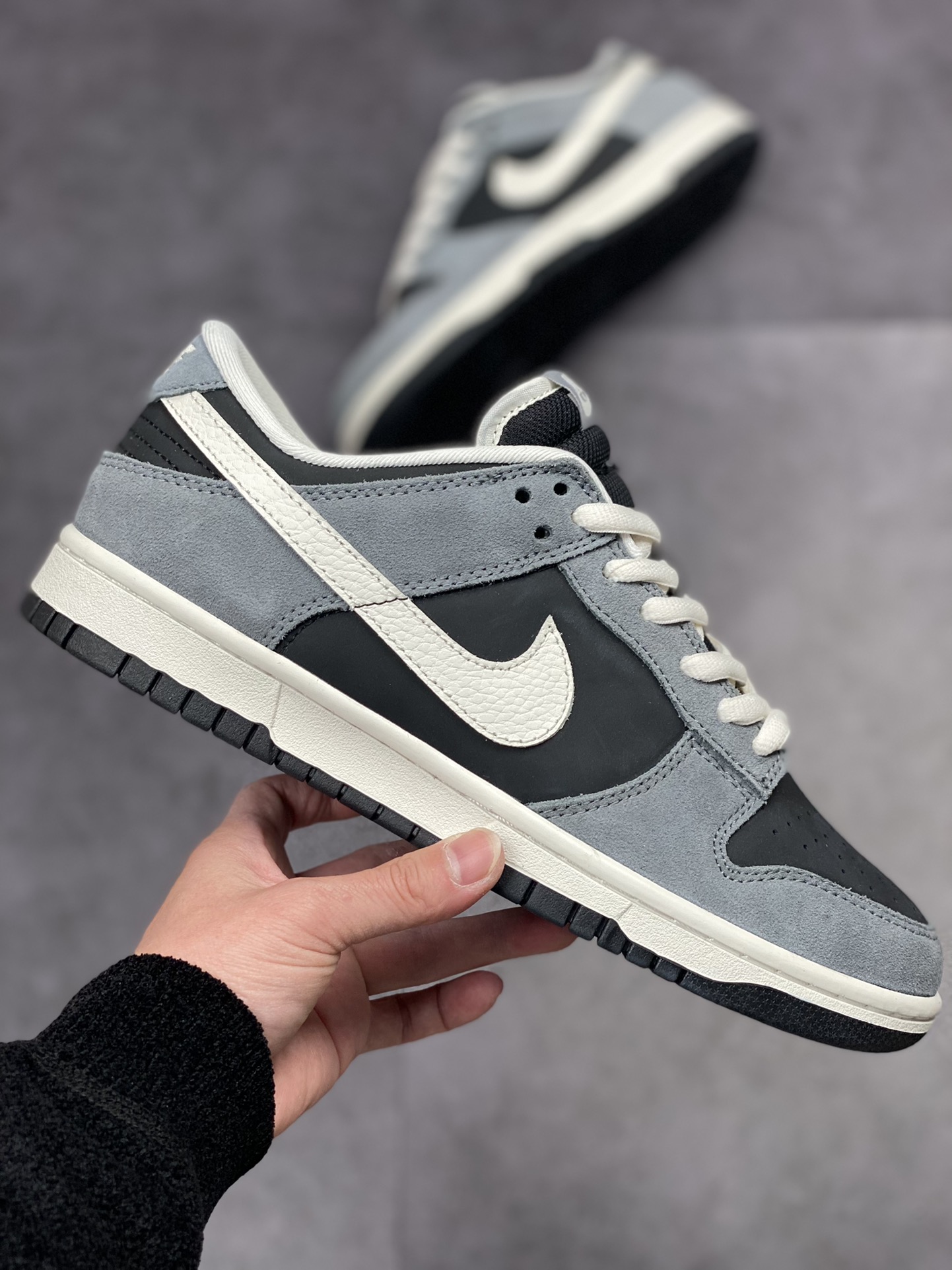 260 Nike SB Dunk Low 元年黑灰 304714-004