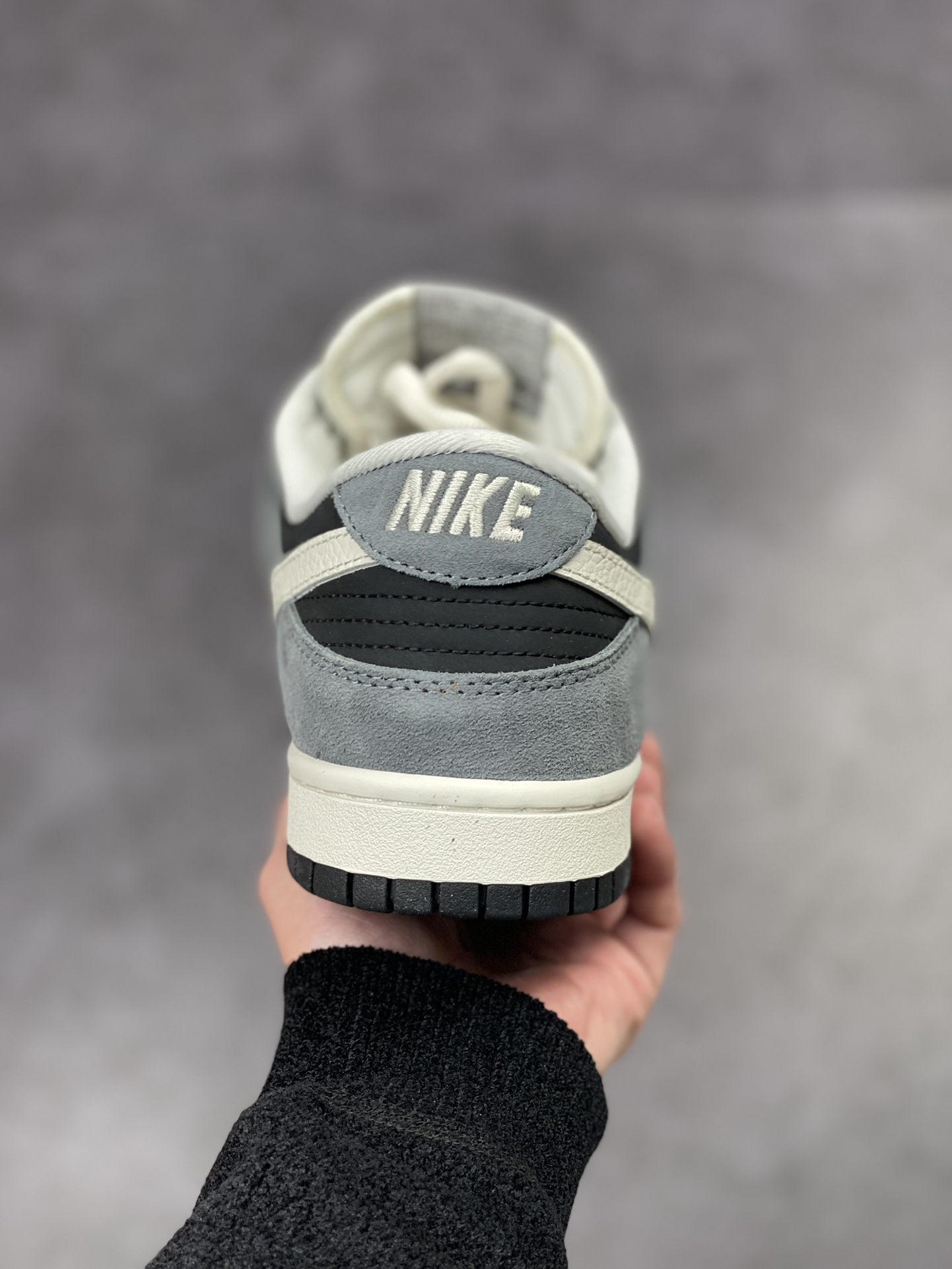 260 Nike SB Dunk Low 元年黑灰 304714-004