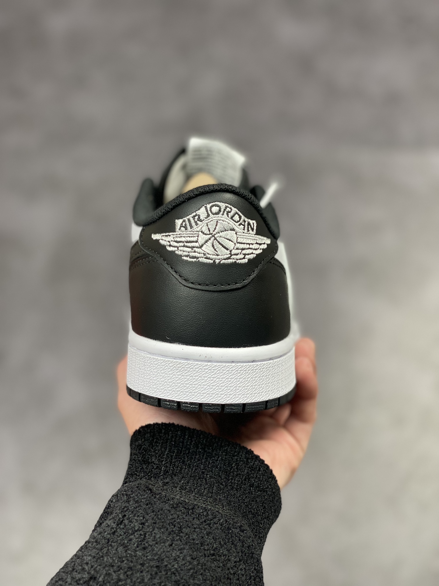 Travis Scott x Air Jordan 1 Low Black and White Panda Barb DM7866-007