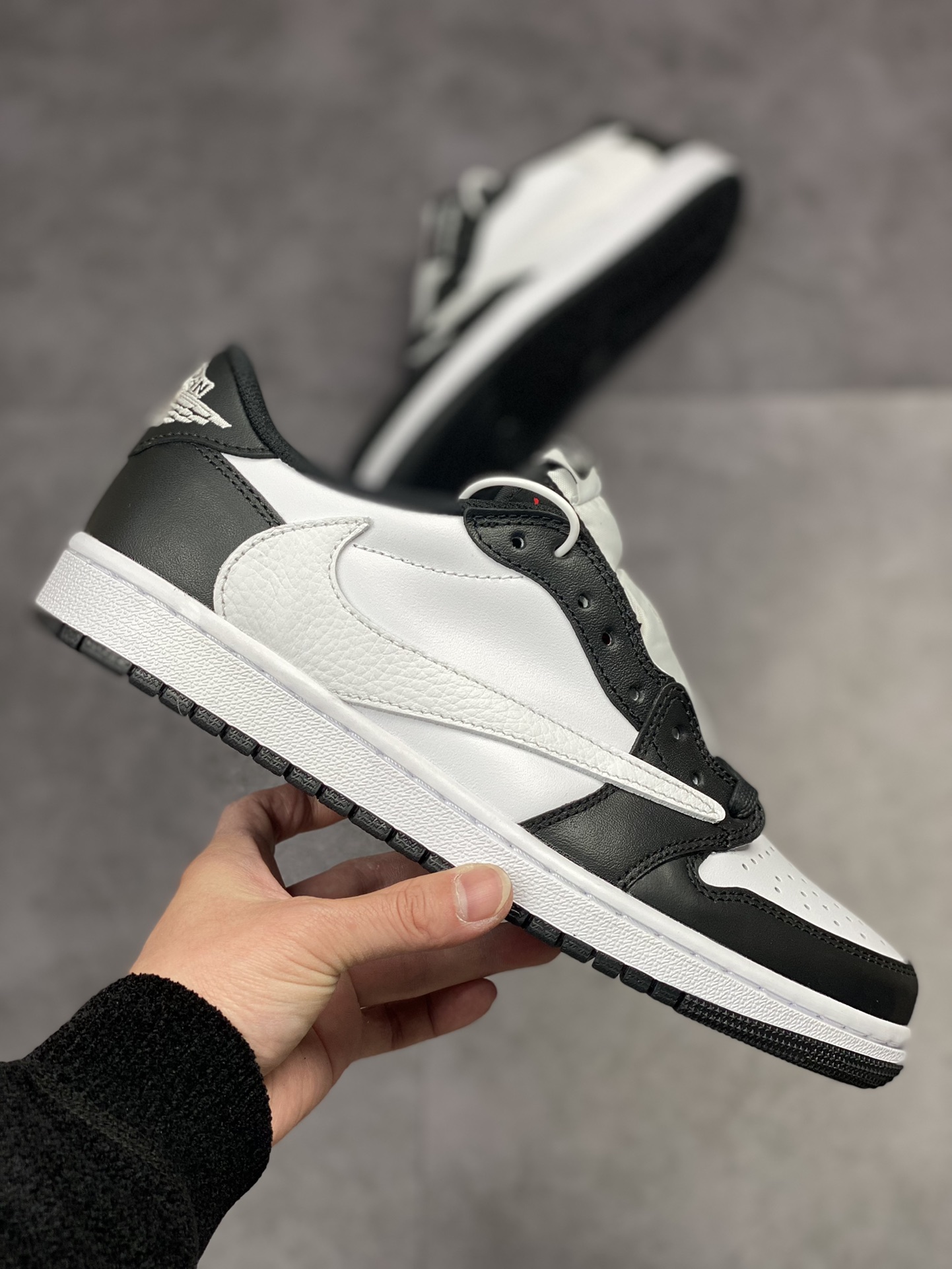 Travis Scott x Air Jordan 1 Low Black and White Panda Barb DM7866-007