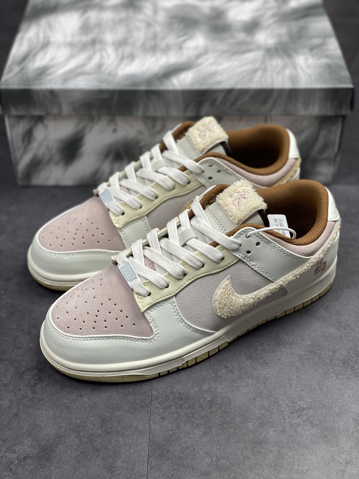 Nike SB Dunk Low RETRO beige white brown FD4203-211