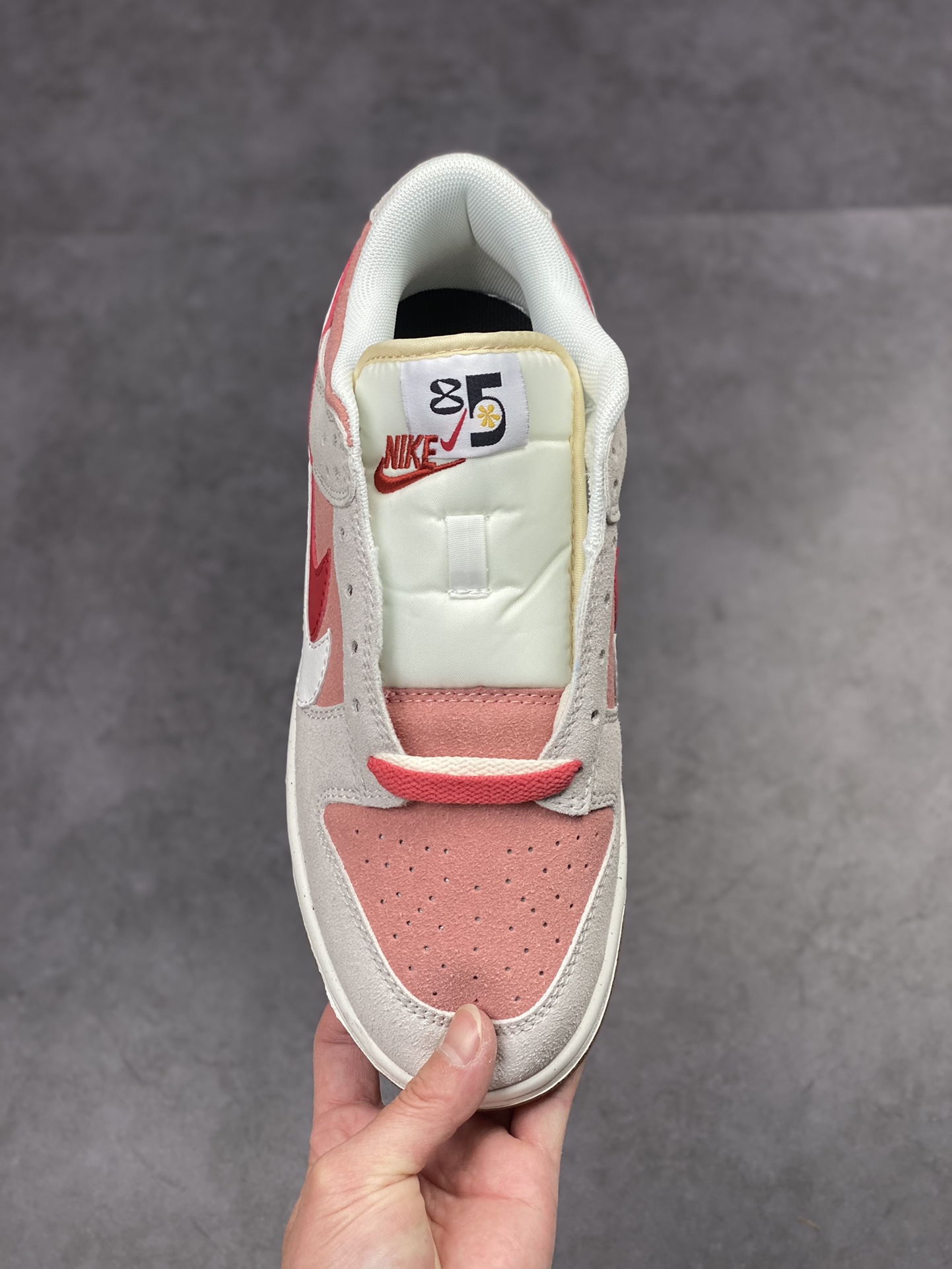 180 Nike SB Dunk Low SE 2023兔年限定 DO9457-117