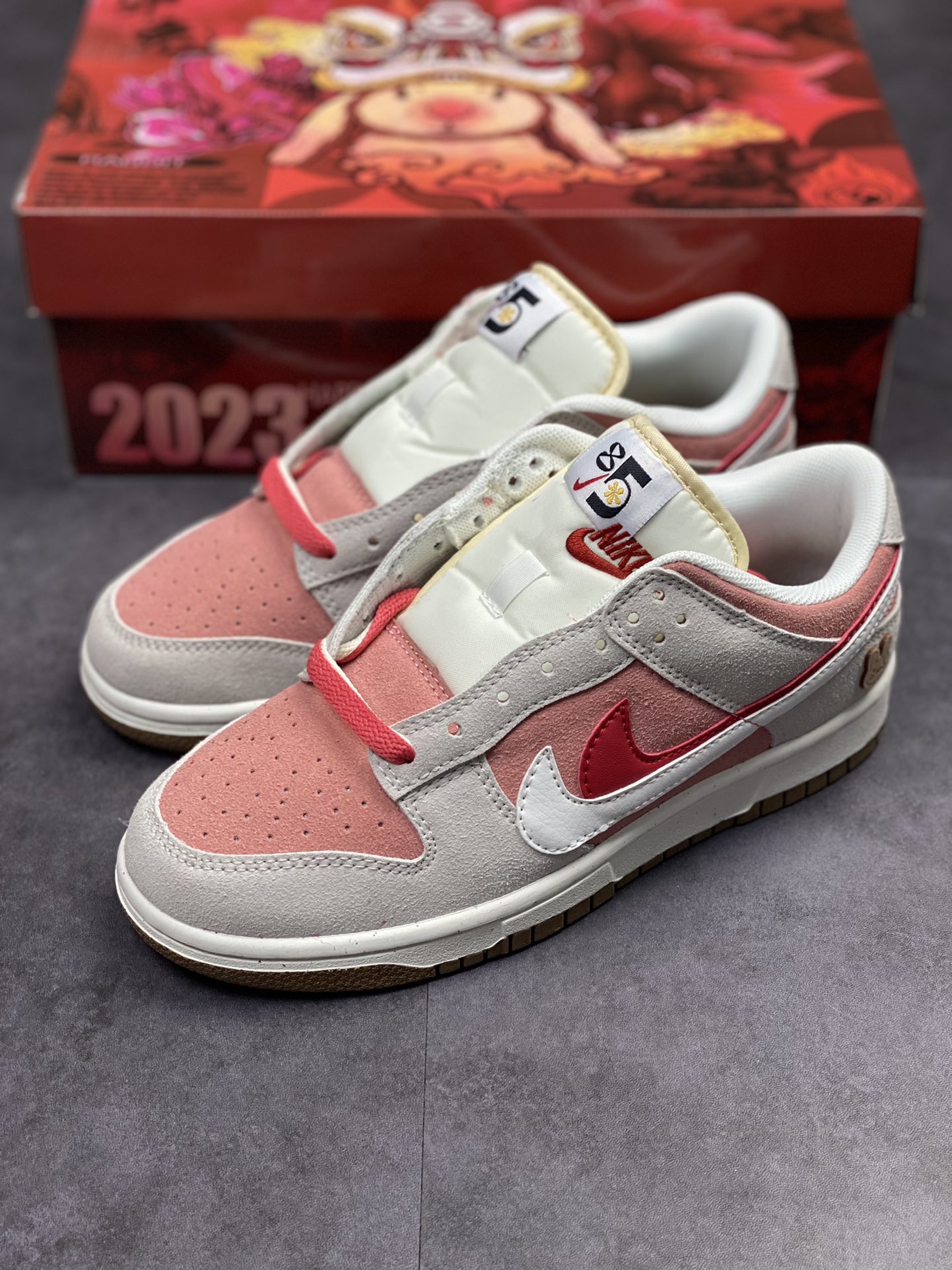 180 Nike SB Dunk Low SE 2023兔年限定 DO9457-117