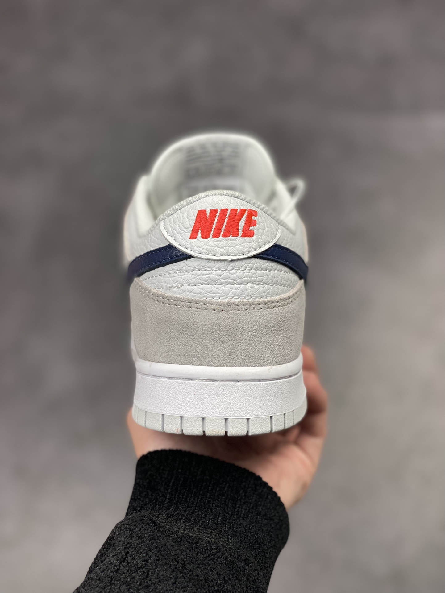 180 NIKE SB Dunk Low 浅灰蓝 FJ4227-001
