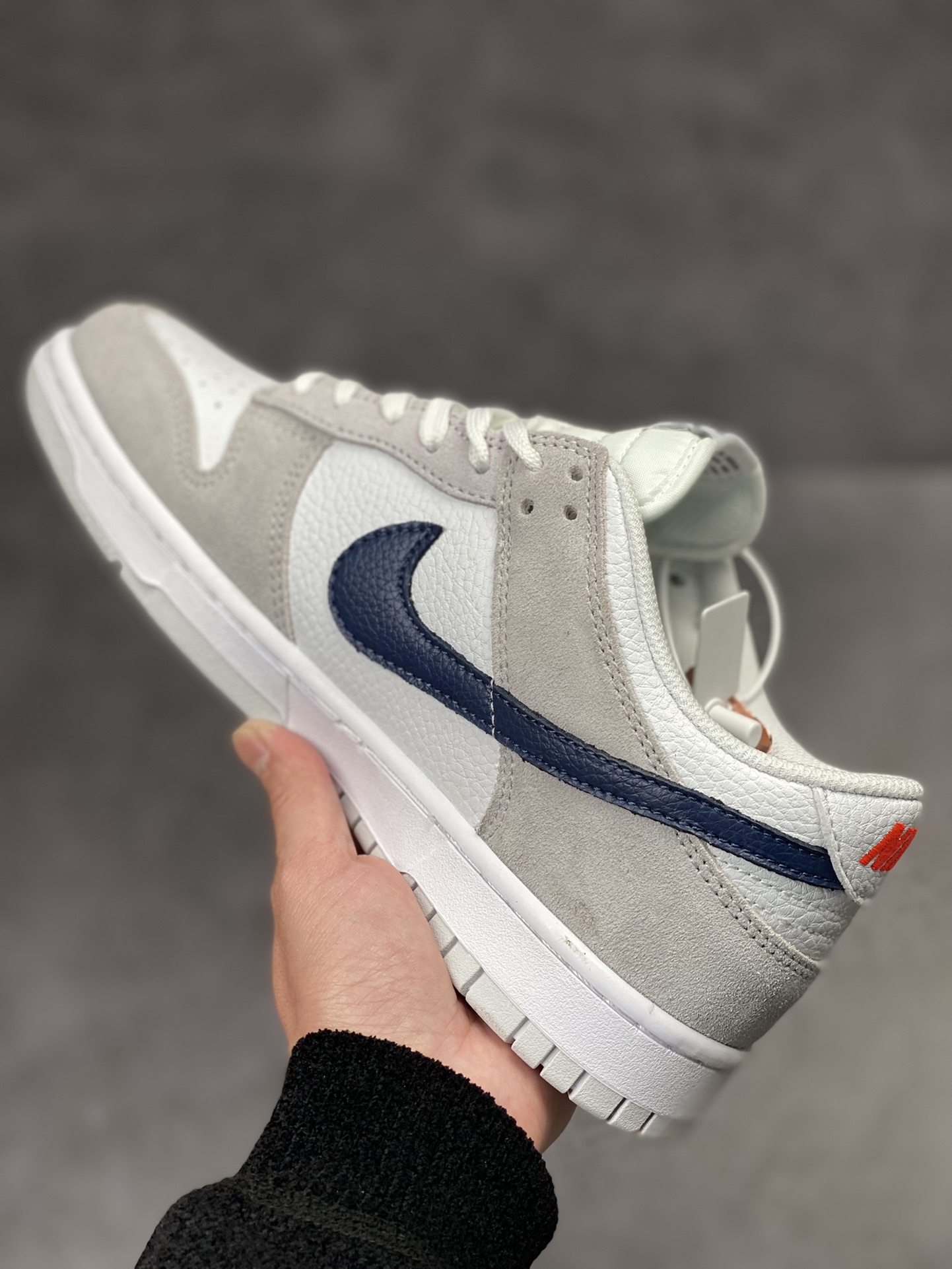 180 NIKE SB Dunk Low 浅灰蓝 FJ4227-001