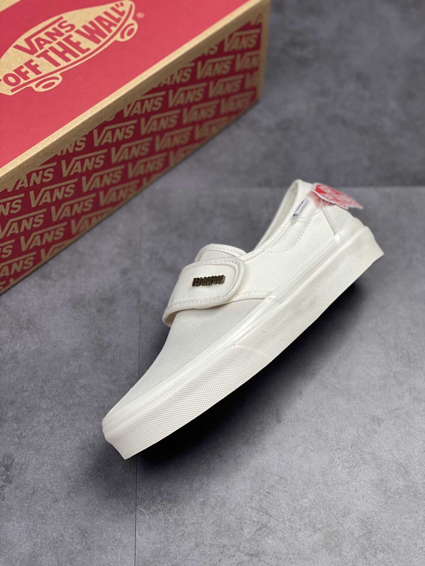 150  Fear Of God x Vans Slip-On 47V DX 复古米白色 Vans x FOG 高街品牌