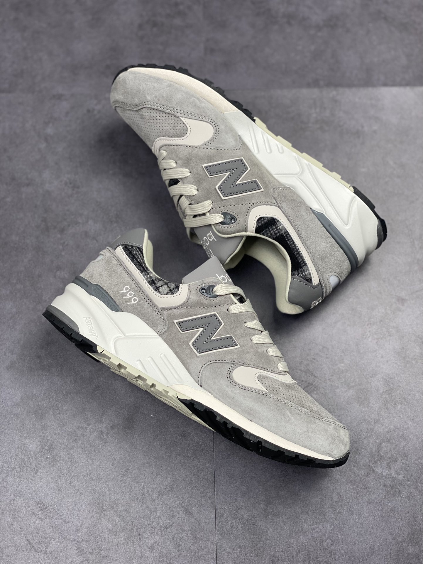 220 New Balance 999MG原装版本 ML999AA