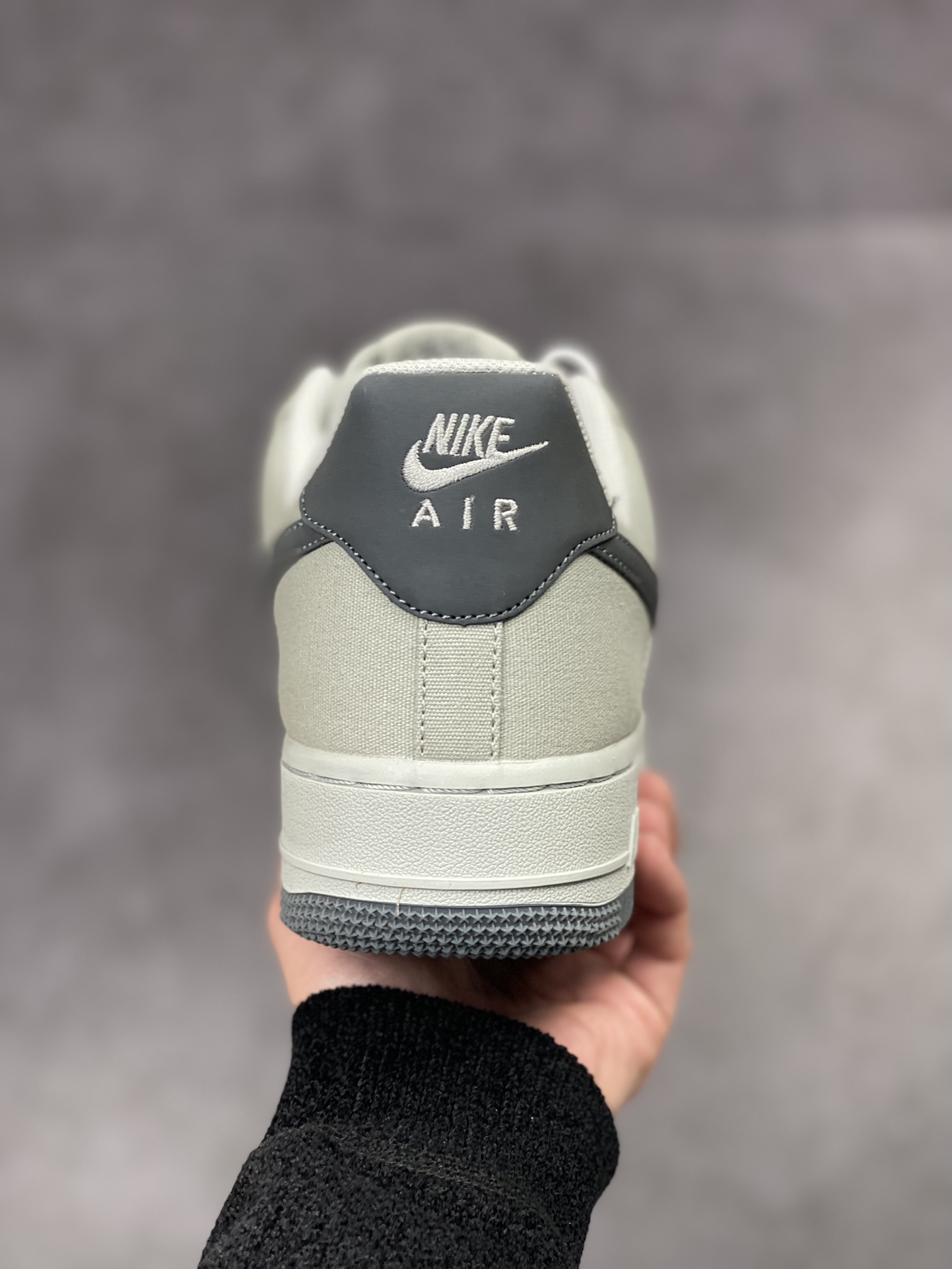 180 Nike Air Force 1 Low 07 帆布碳灰 DG2296-003