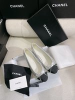 Chanel Flat Shoes Cowhide Genuine Leather Goat Skin Lambskin Sheepskin Spring Collection