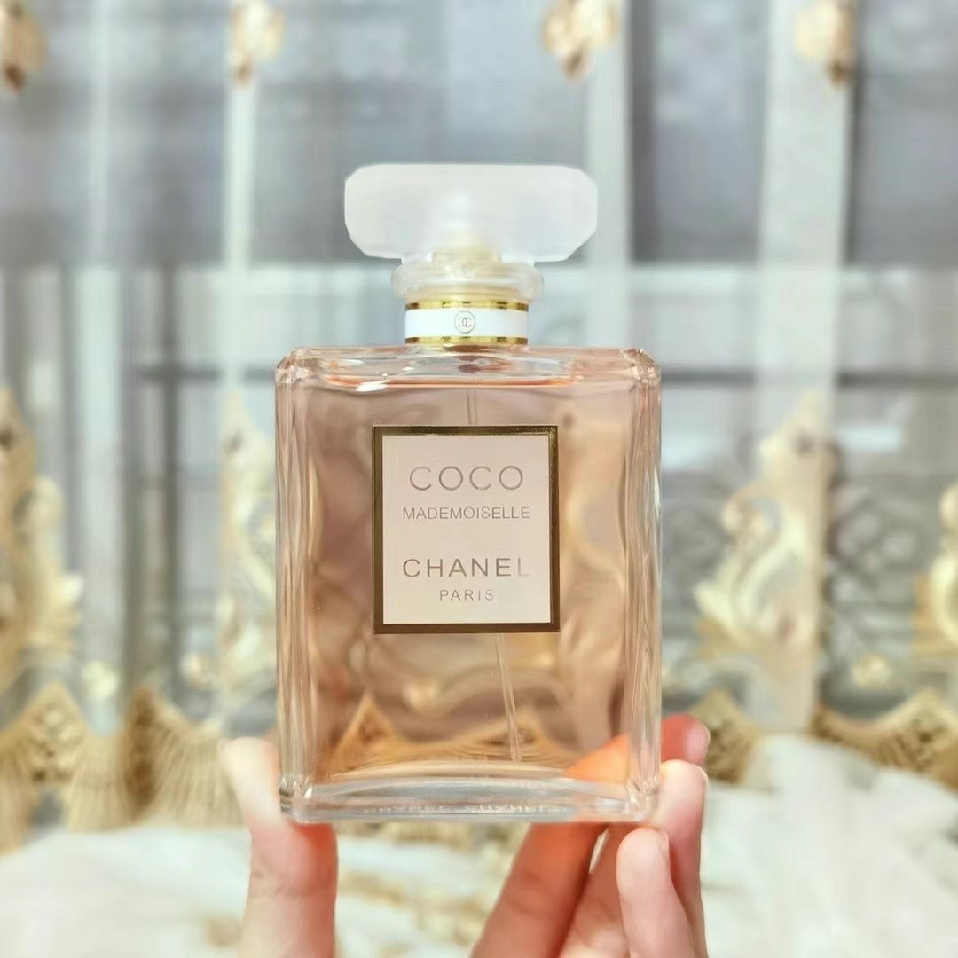 Chanel Coco Mademoiselle Eau De Parfum. Floral and Citrus Fragrance, 100ml