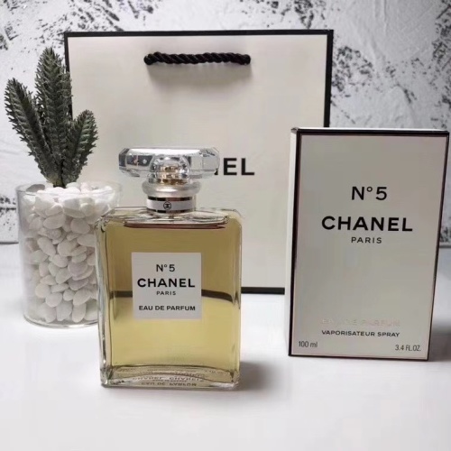 Chanel N°5 Eau de Parfum, 100ml Spray - A Timeless Classic Fragrance 1 Chanel N°5 Eau de Parfum, 100ml Spray - A Timeless Classic Fragrance