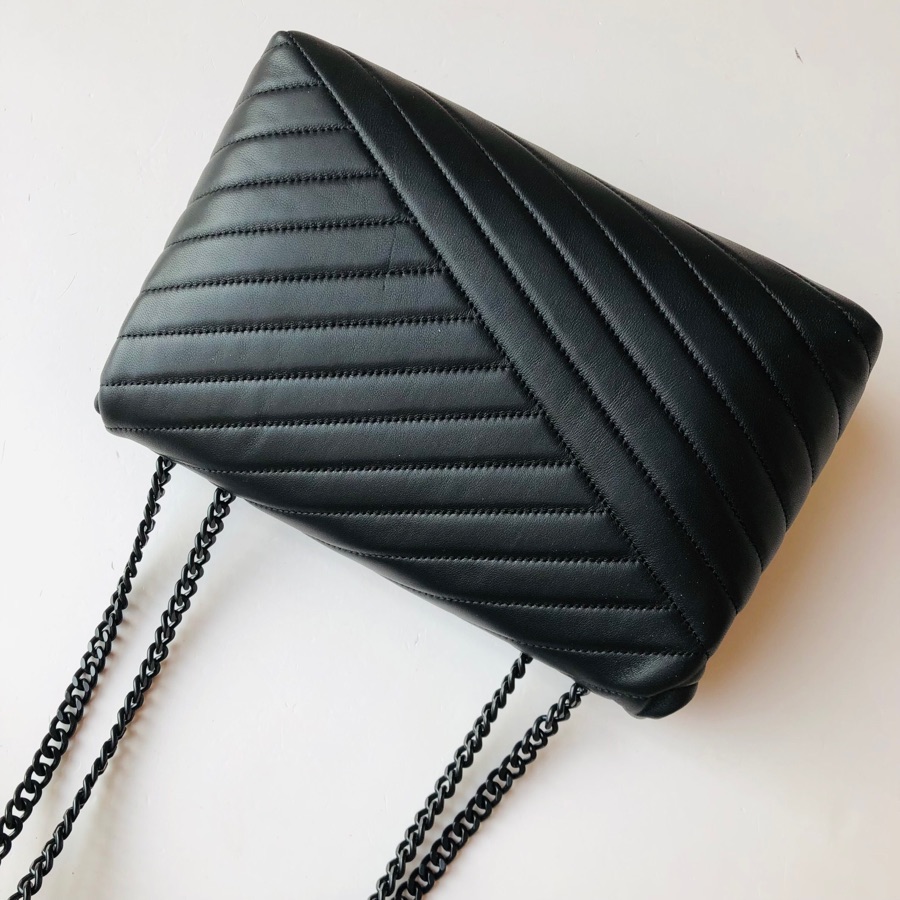 Tory Burch ～大号