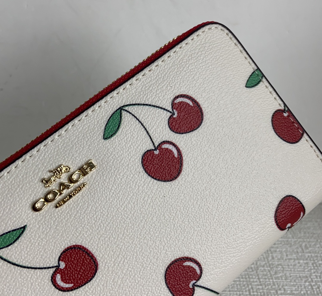 Coach ～coachCF406 新款限量款樱桃印花court钱包