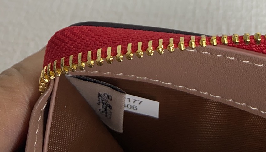 Coach ～coachCF406 新款限量款樱桃印花court钱包
