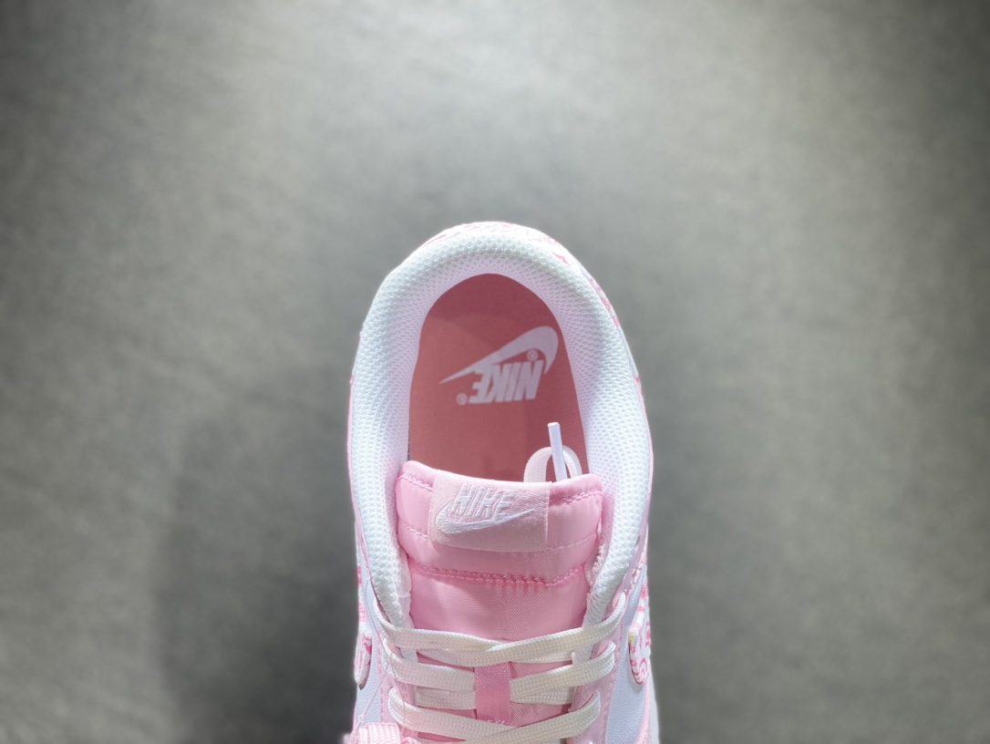 220 Nike SB dunk Low低帮休闲运动滑板板鞋 FD1449-100