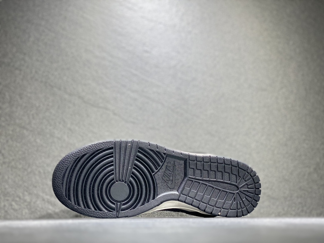 260 Nike SB dunk Low低帮休闲运动滑板板鞋 FC1688-300