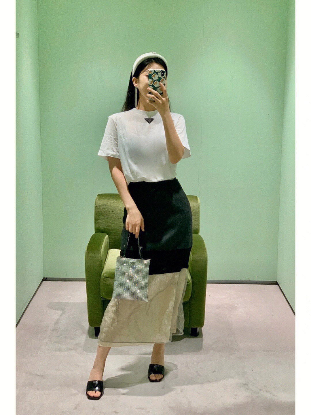 Prada/普拉达 23Ss领口经典三角标短袖T恤
