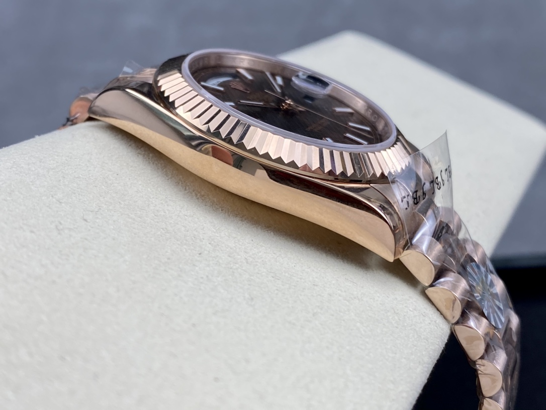 SK厂 劳力士Rolex 双历星期日志型シリーズ 40mmの高品質腕時計