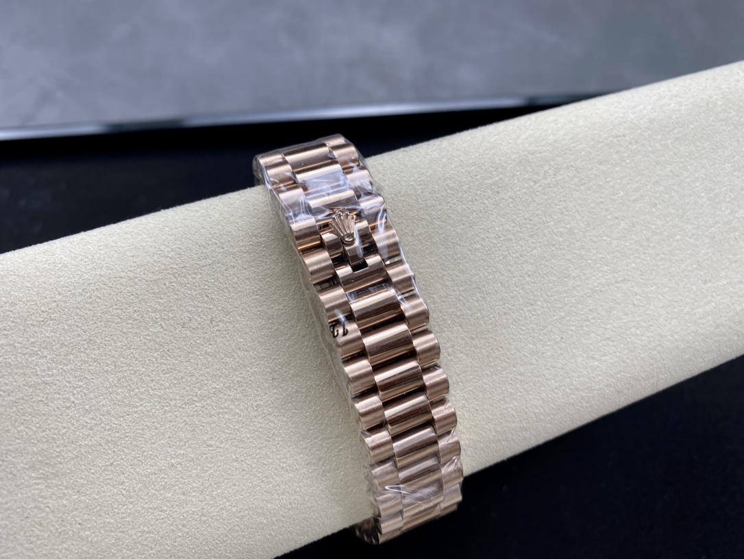 SK厂 劳力士Rolex 双历星期日志型シリーズ 40mmの高品質腕時計