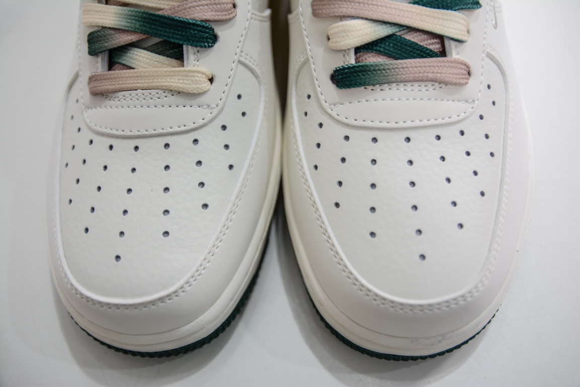 260 Air Force 1 '07 Low 密尔沃基雄鹿队MU0222-034