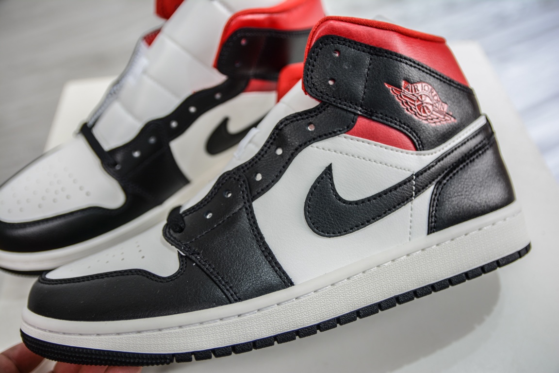 260 纯原Air Jordan 1 Mid AJ1 乔1 黑白红 乔丹中帮篮球鞋系列 BQ6472-061