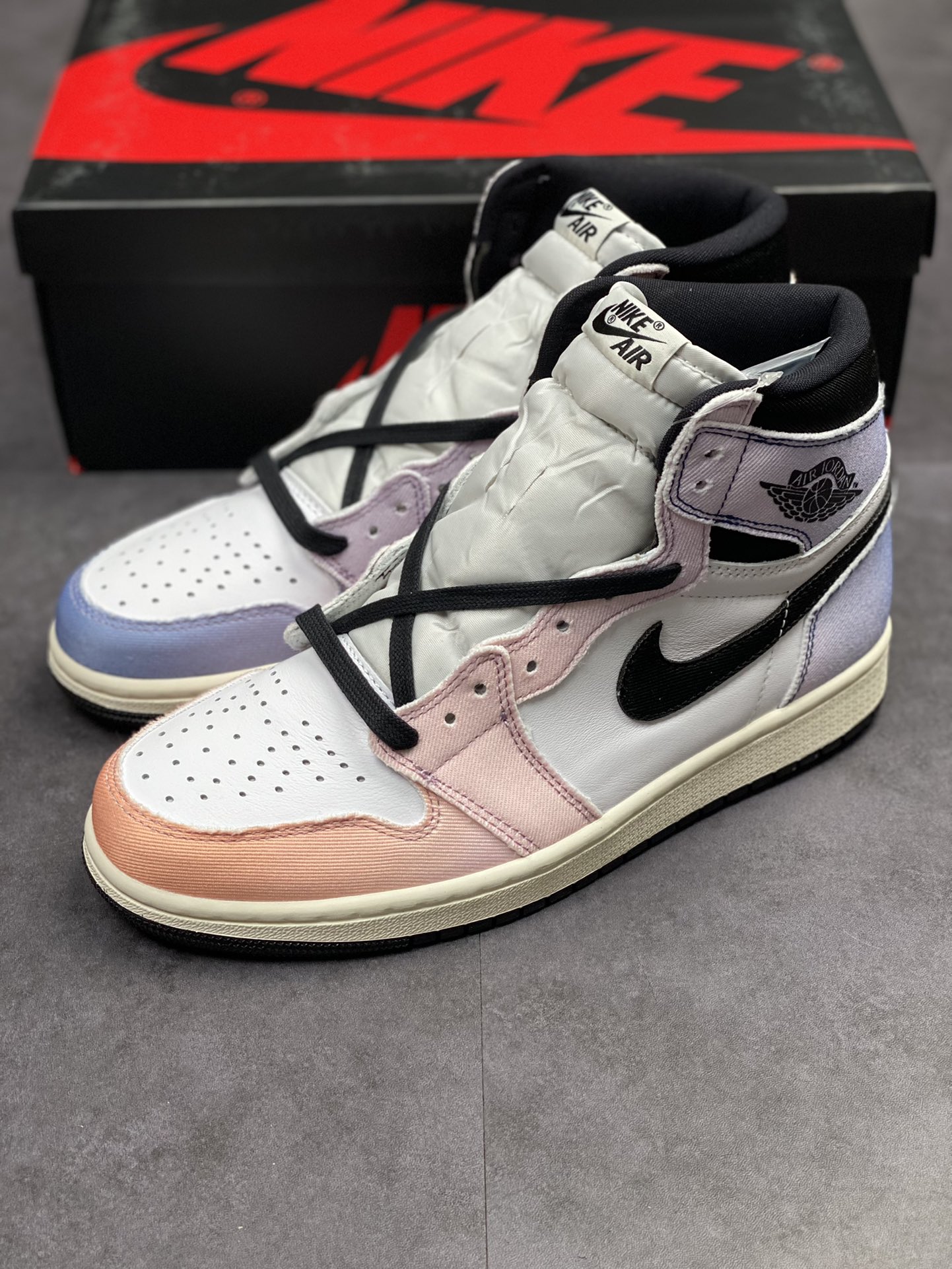 260 Air Jordan 1 High OG ”Craft” 复古白紫渐变色DX0054-805