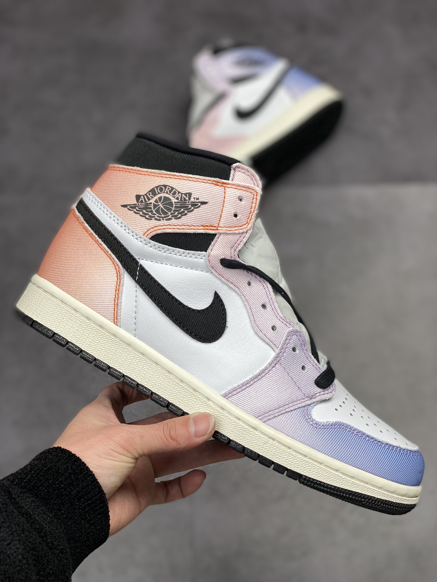 260 Air Jordan 1 High OG ”Craft” 复古白紫渐变色DX0054-805